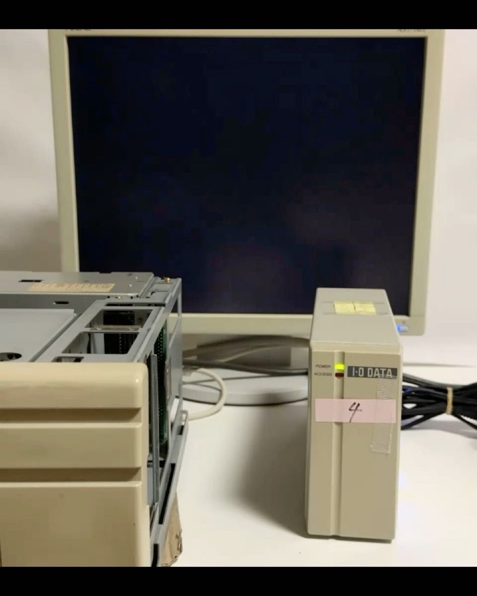 【ジャンク品】(4)(動作確認品)PC-9801 9821 用 SCSI HDD ハードディスクドライブ (4)