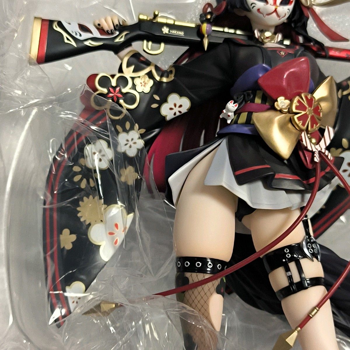 ワカモ ブルーアーカイブ 1/7 完成品フィギュア ネオンマックス ワカモ ブルーアーカイブ 1/7 完成品フィギュア ネオンマックス