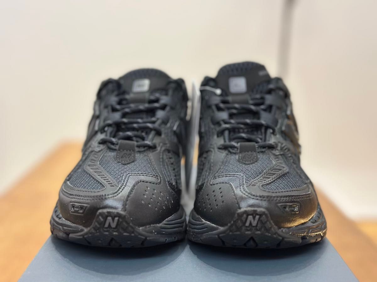トリプルブラックNew Balance M1906NJ 24 5 ニューバランス トリプルブラックNew Balance M1906NJ 24 5 ニューバランス