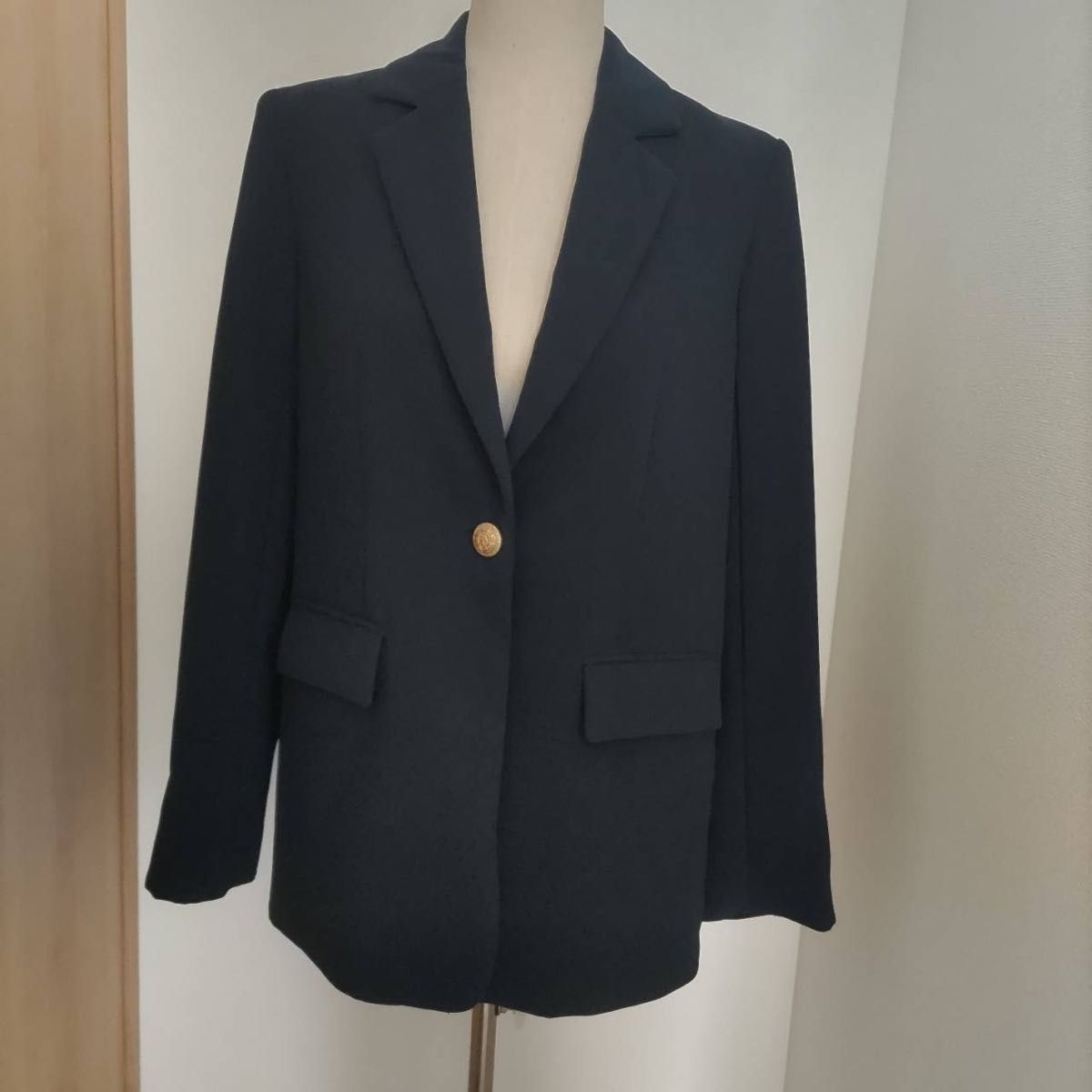 ゴールドボタンジャケット テーラードジャケット zara ネイビー ゴールドボタンジャケット テーラードジャケット zara ネイビー