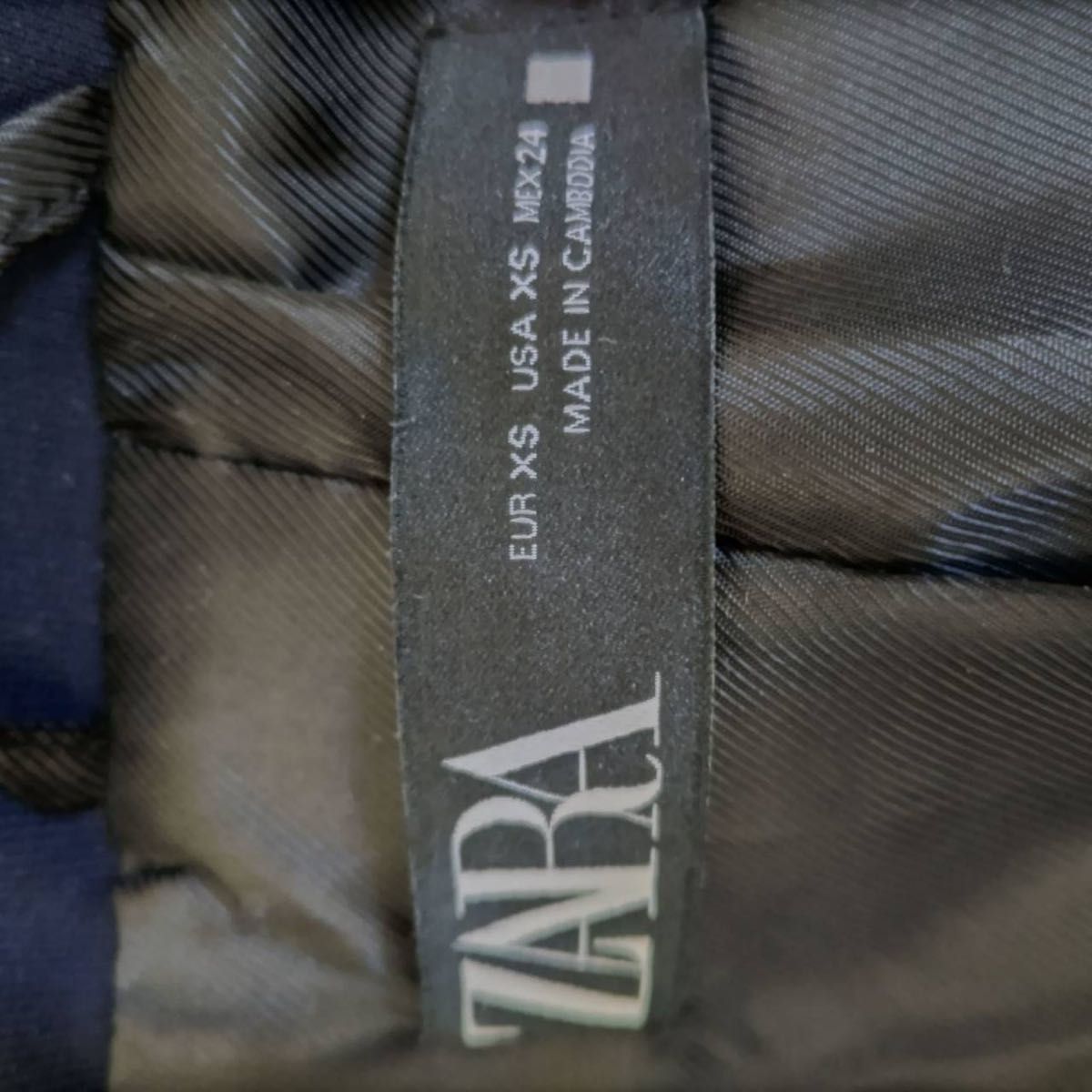 ゴールドボタンジャケット テーラードジャケット zara ネイビー ゴールドボタンジャケット テーラードジャケット zara ネイビー