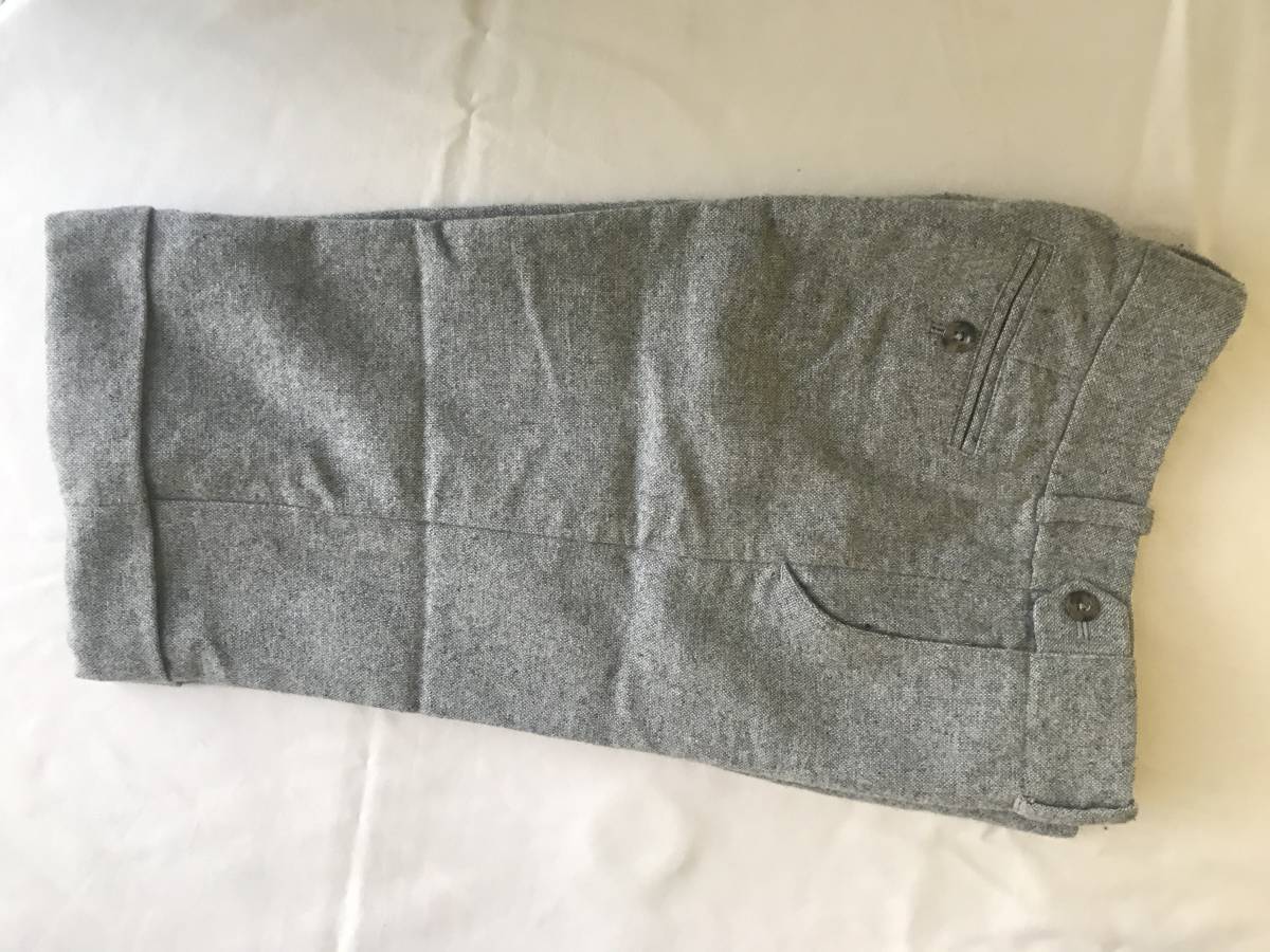 Gap Gap short pants gray size :2 ( used ) click post postage included price.
