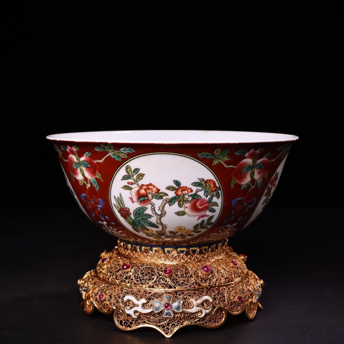 石鳥中国美術 翡翠 玉製 花鳥細密彫刻 透彫 置物 唐木台付 花鳥彫 中国美術 紫水晶 透彫花鳥置物 細密彫刻 唐物