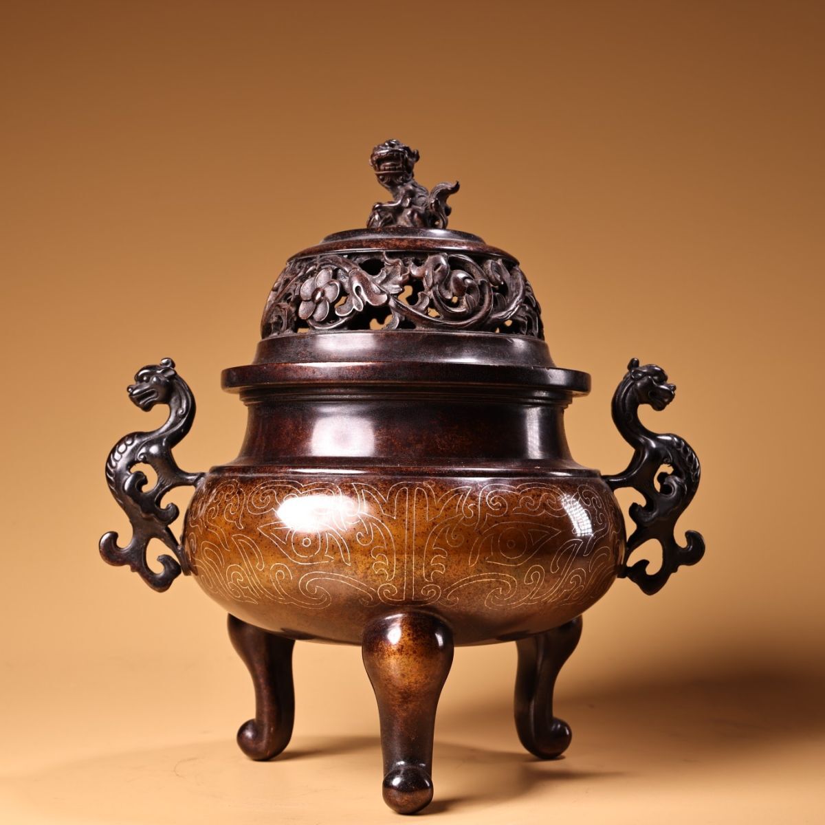 ☆香炉☆仏具☆中国古玩☆銅製☆三足☆工芸☆古美術☆獅子 ☆香炉☆仏具☆中国古玩☆銅製☆三足☆工芸☆古美術☆獅子