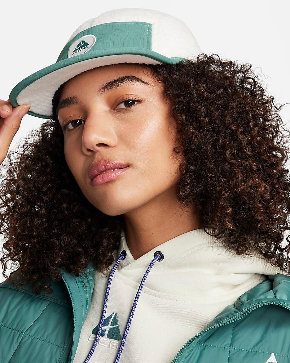 新品 L/XL Nike フライアンストラクチャード ACG キャップ 新品 L/XL Nike フライアンストラクチャード ACG キャップ