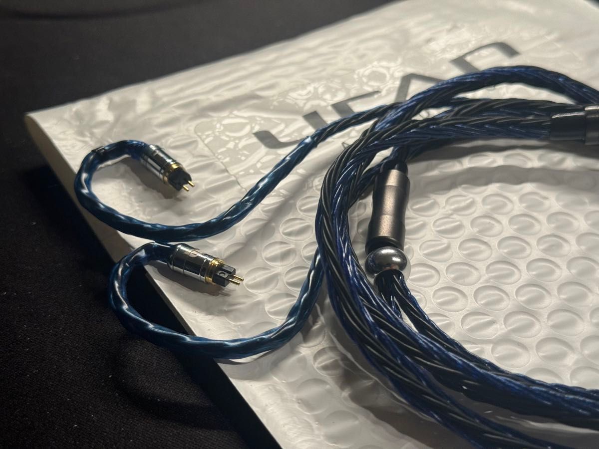 uran audio 8N銅16芯ケーブル Pentaconn OFC 4 4mm ConX 2pin uran audio 8N銅16芯ケーブル Pentaconn OFC 4 4mm ConX 2pin