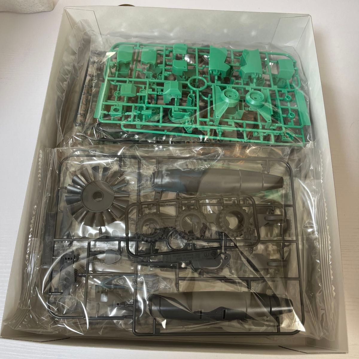 R3 リアルロボットレボリューション 戦闘メカザブングル 1/100 R3 リアルロボットレボリューション 戦闘メカザブングル 1/100