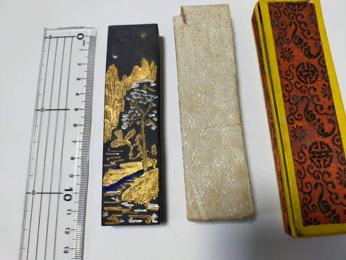 中国製 古墨 「天 保 九 如」 超貢煙 曹素功六世孫尭千氏 68g 中国製 古墨 「天 保 九 如」 超貢煙 曹素功六世孫尭千氏 68g