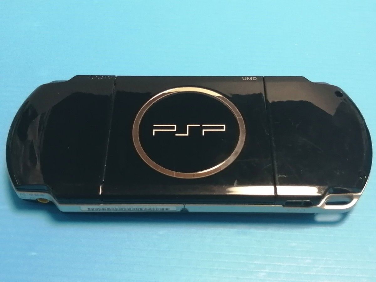 PSP UMDゲーム 16枚セットおまけに本体付き PSP 3000 ブラック 本体 UMDソフト バッテリー付き 動作確認済み