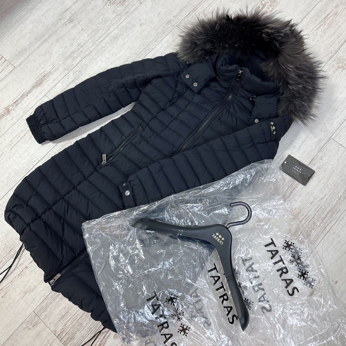TATRAS タトラス別注CIMAダウンジャケット01(S)黒ブラック美品 TATRAS タトラス別注CIMAダウンジャケット01(S)黒ブラック美品