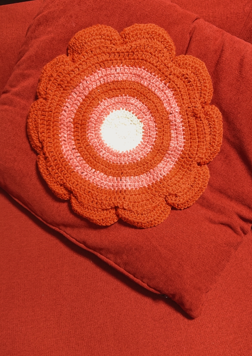  orange × salmon pink hand-knitted circle floral print motif braided zabuton new goods unused round shape zabuton wool 