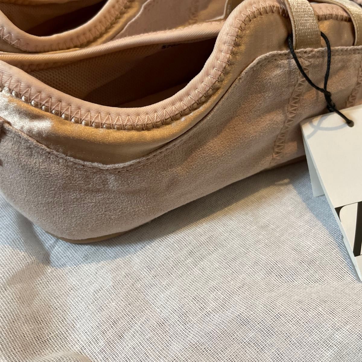 ZARA ザラ サテンフラットシューズ 36|Yahoo!フリマ(旧PayPay ZARA ザラ サテンフラットシューズ 36|Yahoo!フリマ(旧PayPay