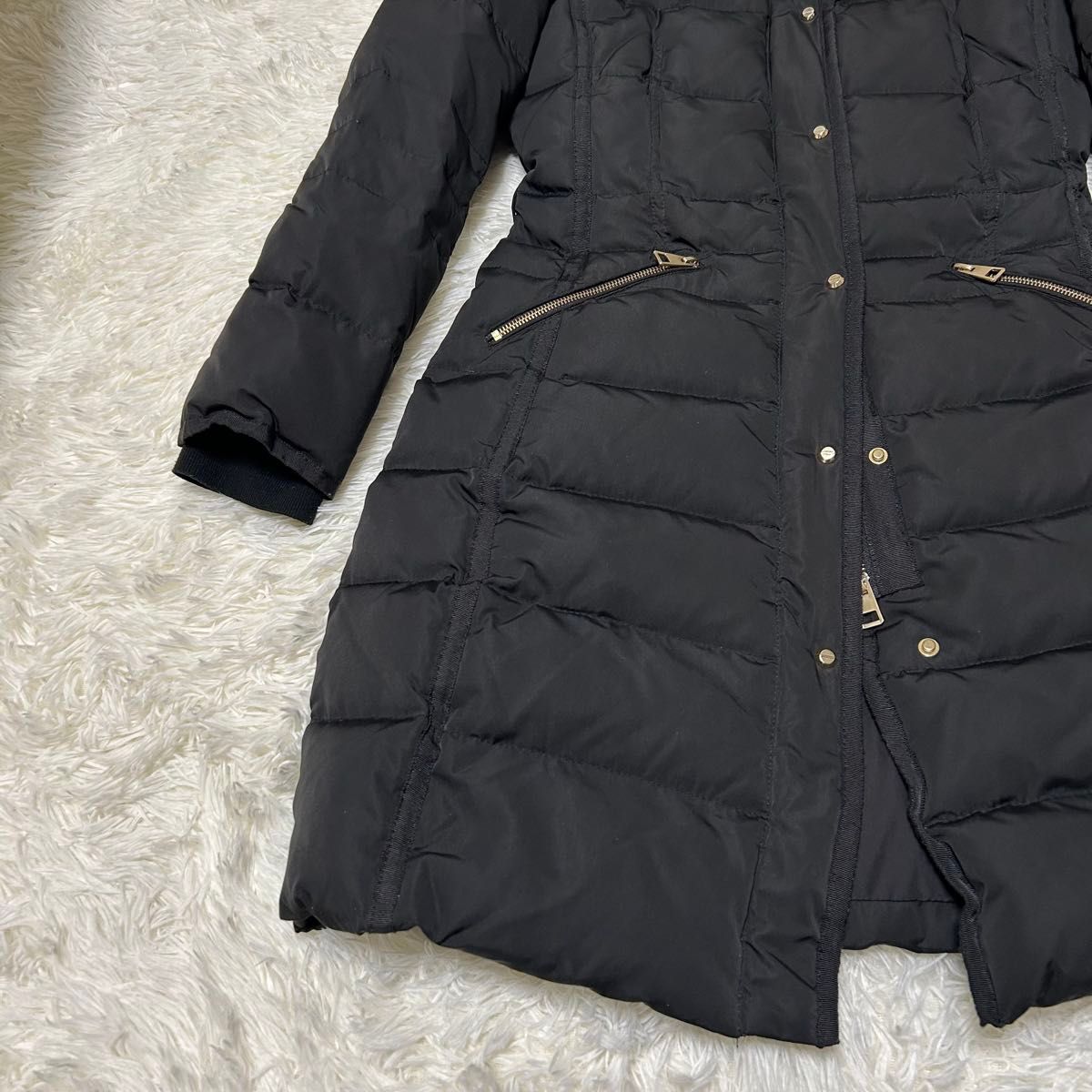 ZARA ダウンコート ロング Aライン ボア ゴールド金具 ブラック ZARA ダウンコート ロング Aライン ボア ゴールド金具 ブラック