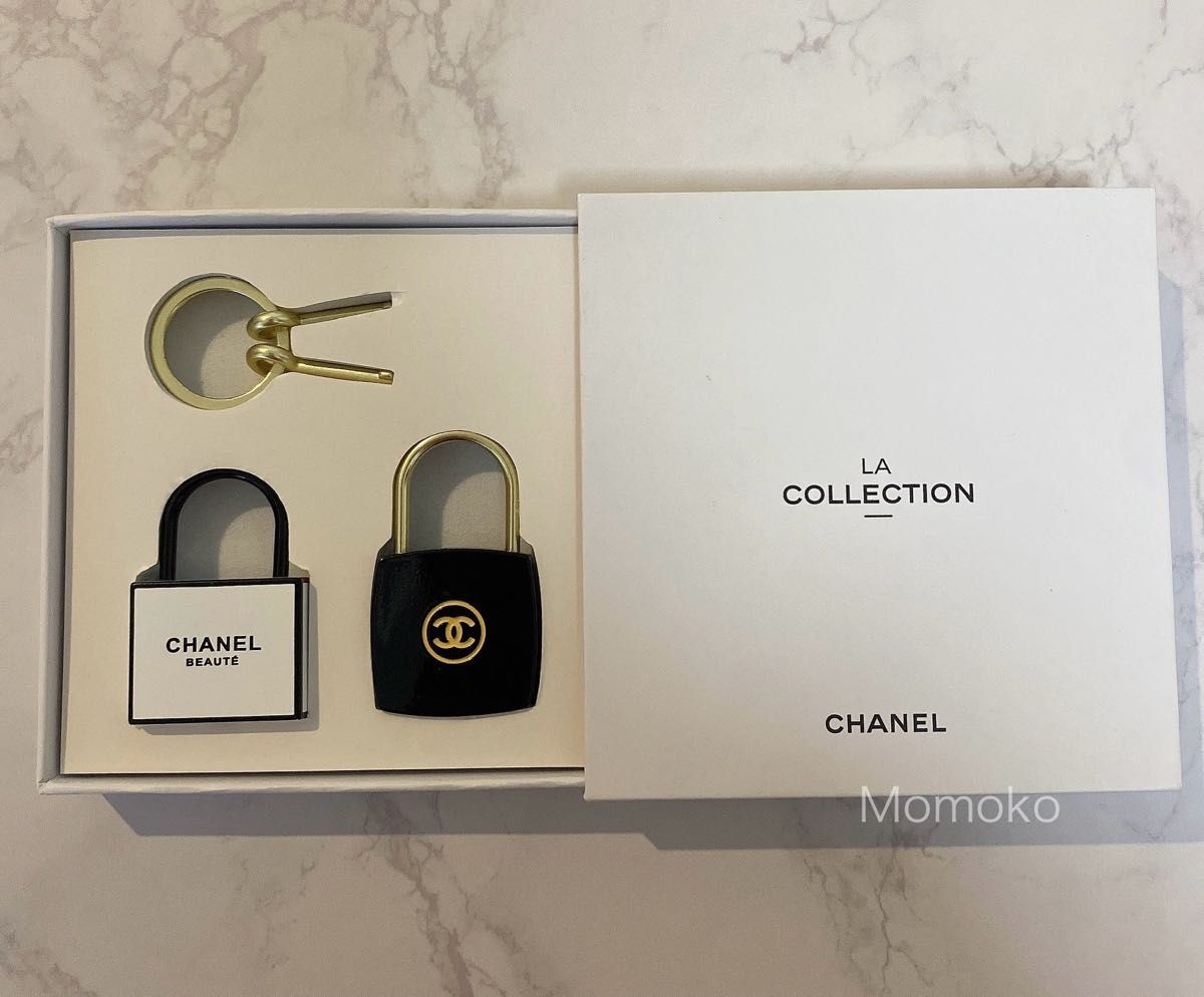 CHANEL シャネル 2024 ノベルティ ラコレクション キーホルダー CHANEL シャネル 2024 ノベルティ ラコレクション キーホルダー