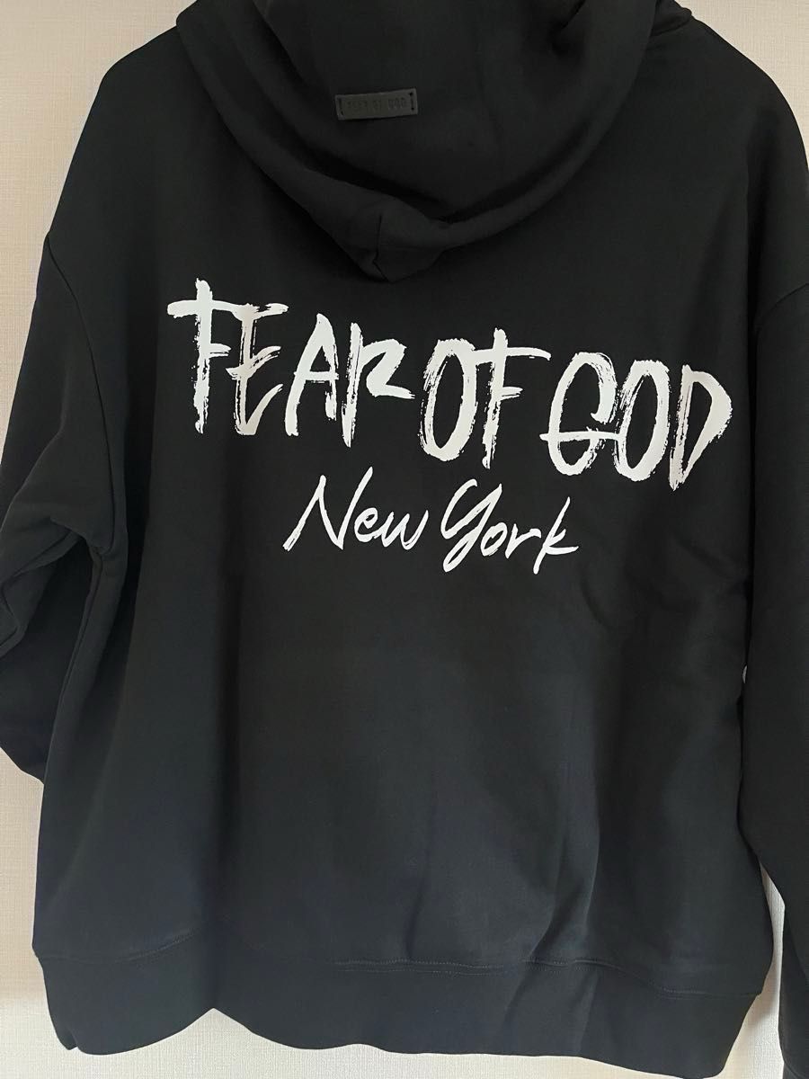 ESSENTIALS FEAR OF GOD New York パーカー 黒男女兼用 Lサイズ2 ESSENTIALS FEAR OF GOD New York パーカー 黒男女兼用 Lサイズ2