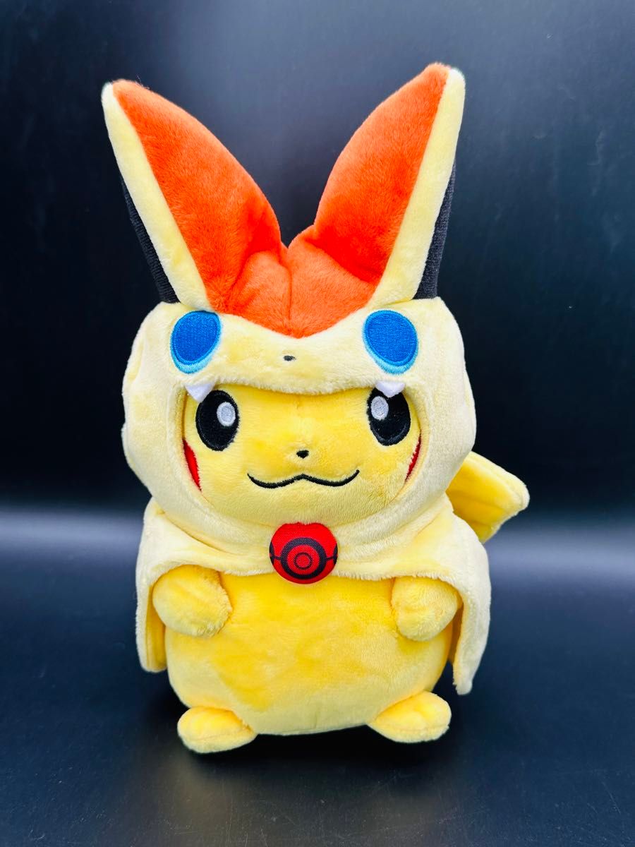 希少品】ポケモン ビクティニのポンチョを着たピカチュウ 希少品】ポケモン ビクティニのポンチョを着たピカチュウ