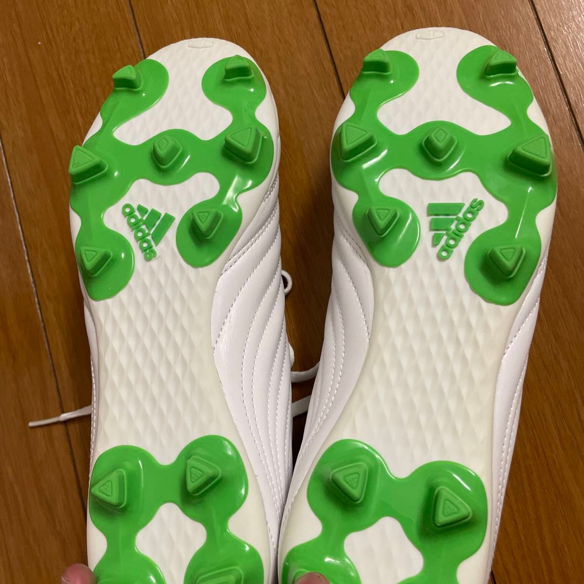 新品未使用】アディダス サッカーシューズ 白緑 コパ 27センチ 新品未使用】アディダス サッカーシューズ 白緑 コパ 27センチ