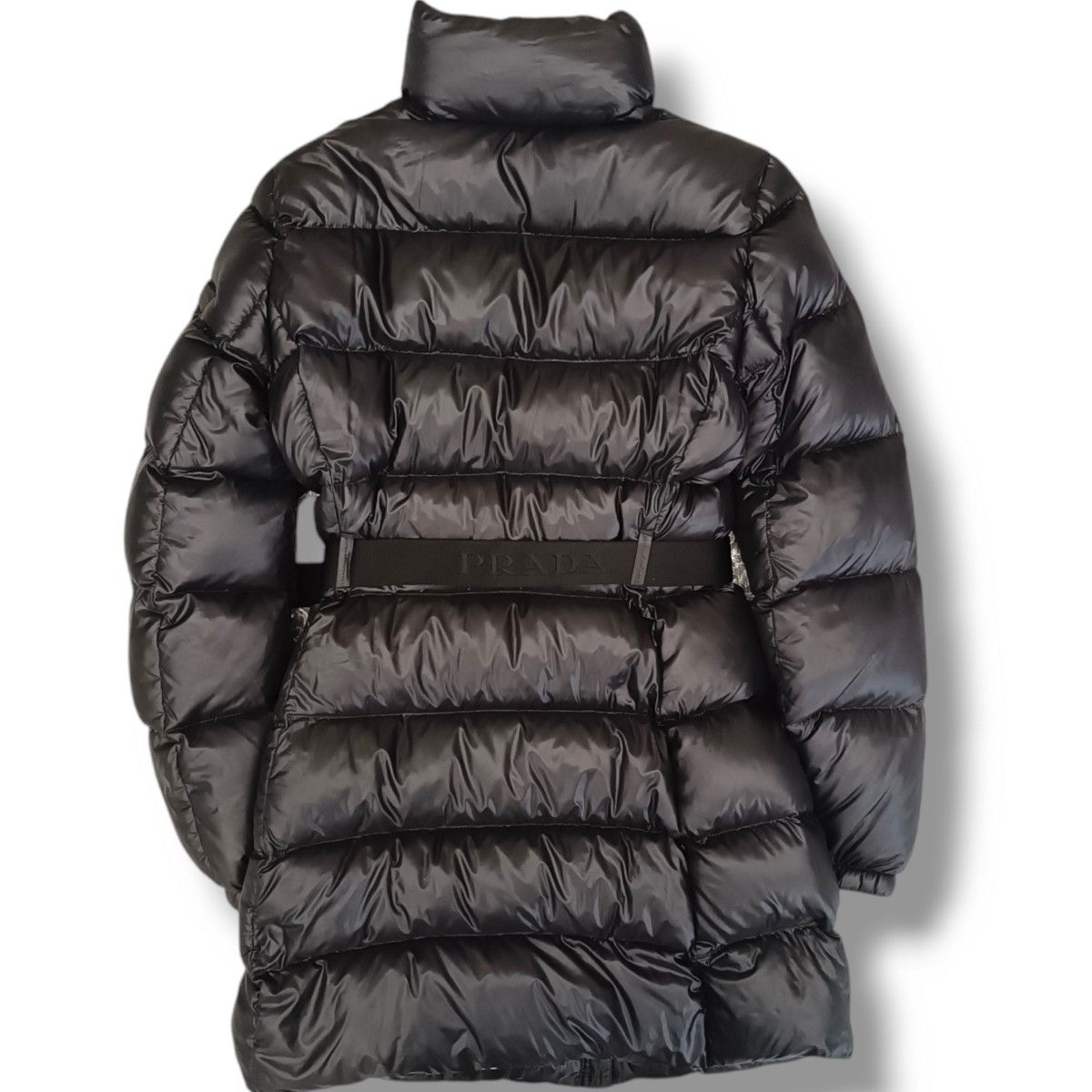 極美品 PRADA プラダ ダウンジャケット ダウンコート 29C150 極美品 PRADA プラダ ダウンジャケット ダウンコート 29C150