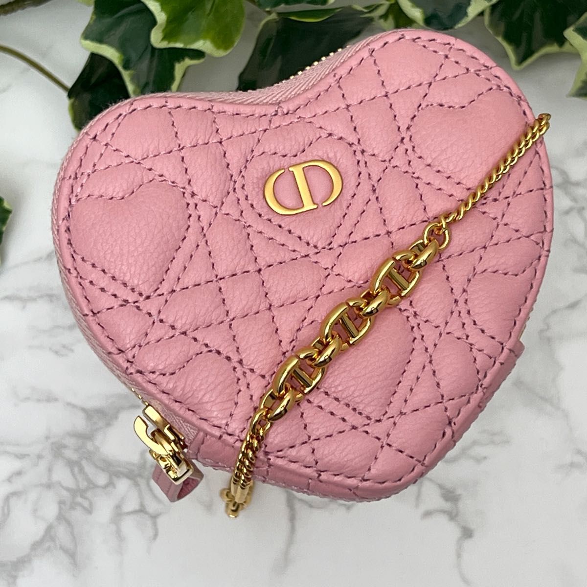 ディオール amour Dior Caro ハート ポーチ バッグ ピンク ディオール amour Dior Caro ハート ポーチ バッグ ピンク