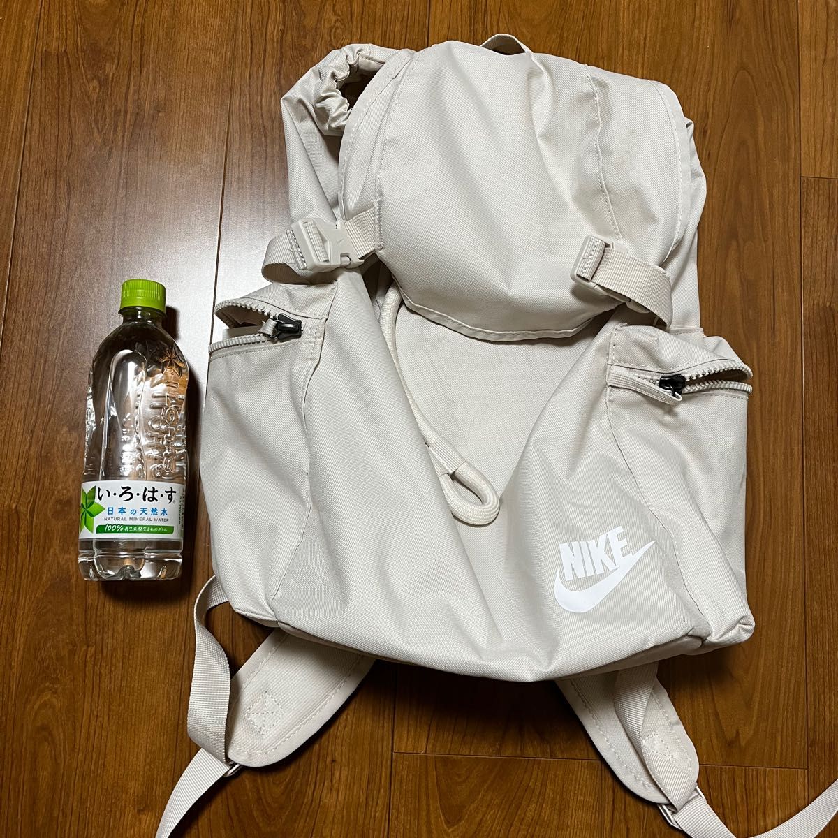 Nike ホワイト リュック・バックパック リュック バッグ リュックサック NIKE ナイキ ホワイト|Yahoo