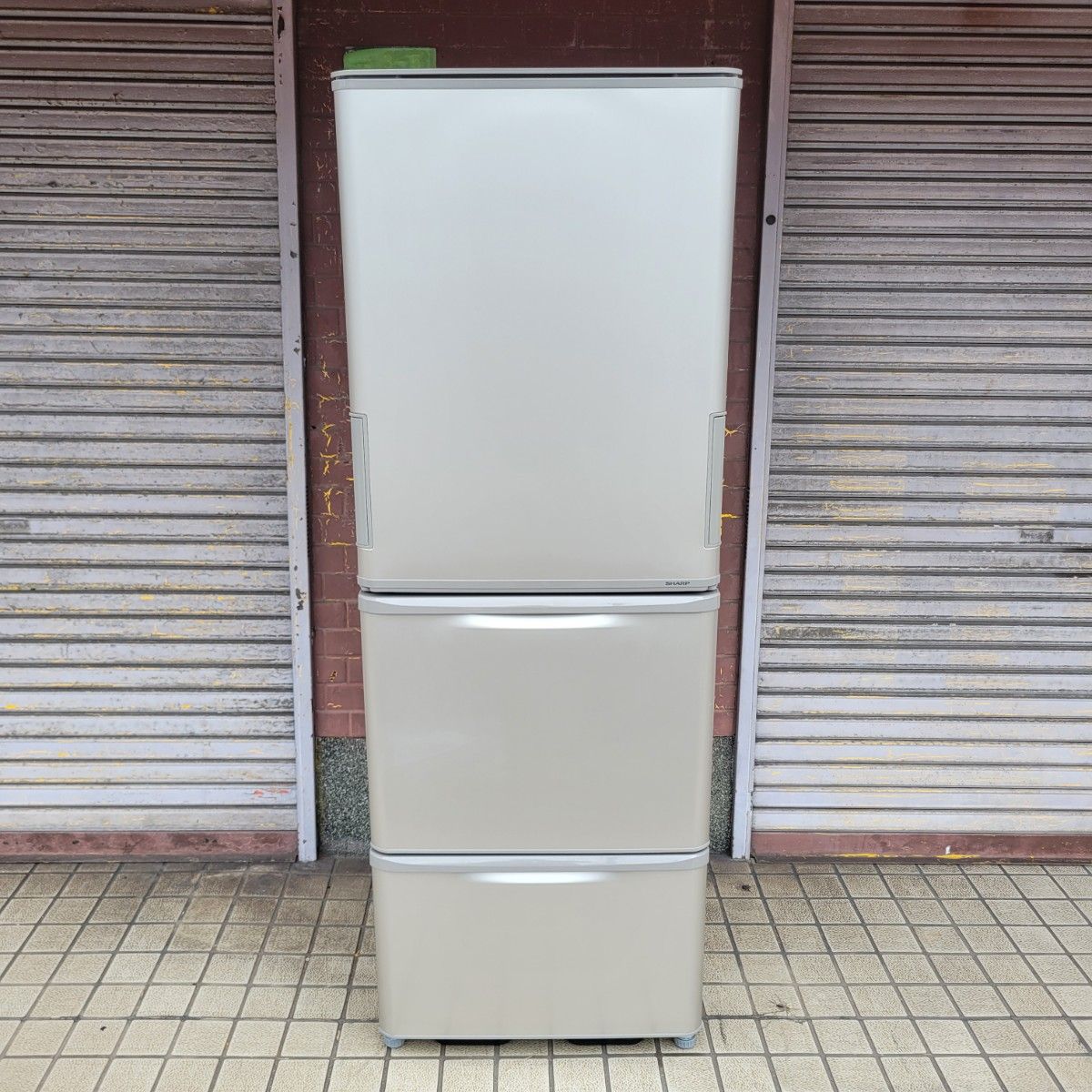 SHARP350L シャープ3ドア 年式2020冷凍冷蔵庫く SJW-353G -N SHARP350L シャープ3ドア 年式2020冷凍冷蔵庫く SJW-353G -N