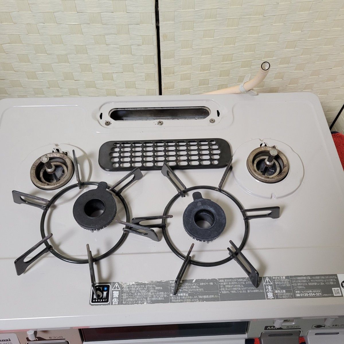 Rinnai (リンナイ) 2016年製都市ガステーブル 品番RT64JHS-R Rinnai (リンナイ) 2016年製都市ガステーブル 品番RT64JHS-R