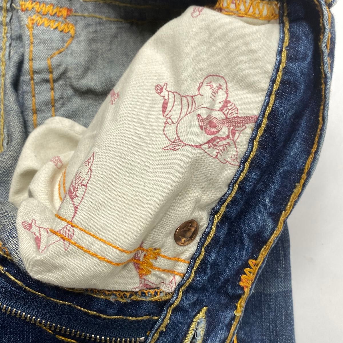 KANDYTOWN IO 着用 TRUE RELIGION トゥルーレリジョン KANDYTOWN IO 着用 TRUE RELIGION トゥルーレリジョン