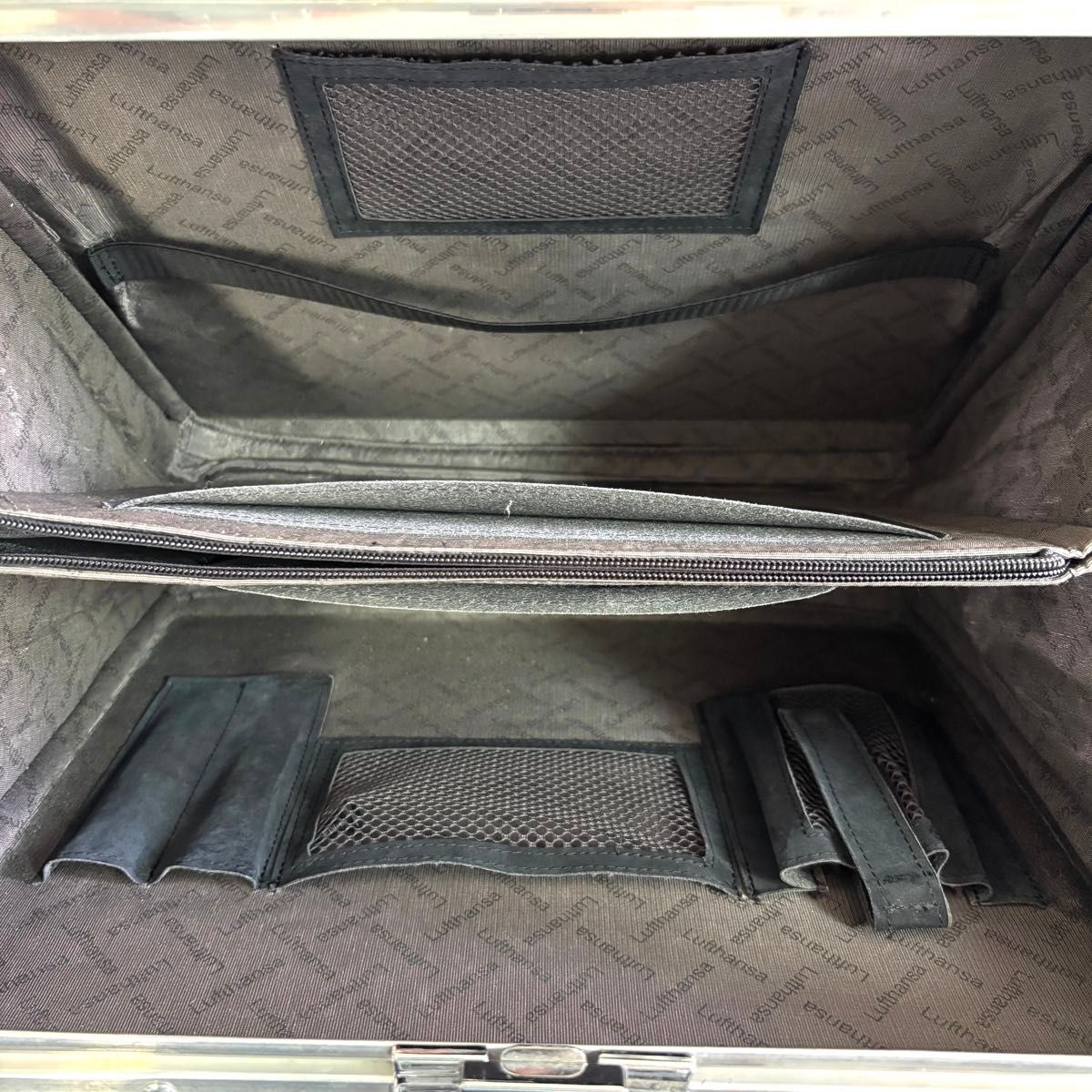RIMOWA リモワ ルフトハンザ別注 クラシック アタッシュケース RIMOWA リモワ ルフトハンザ別注 クラシック アタッシュケース