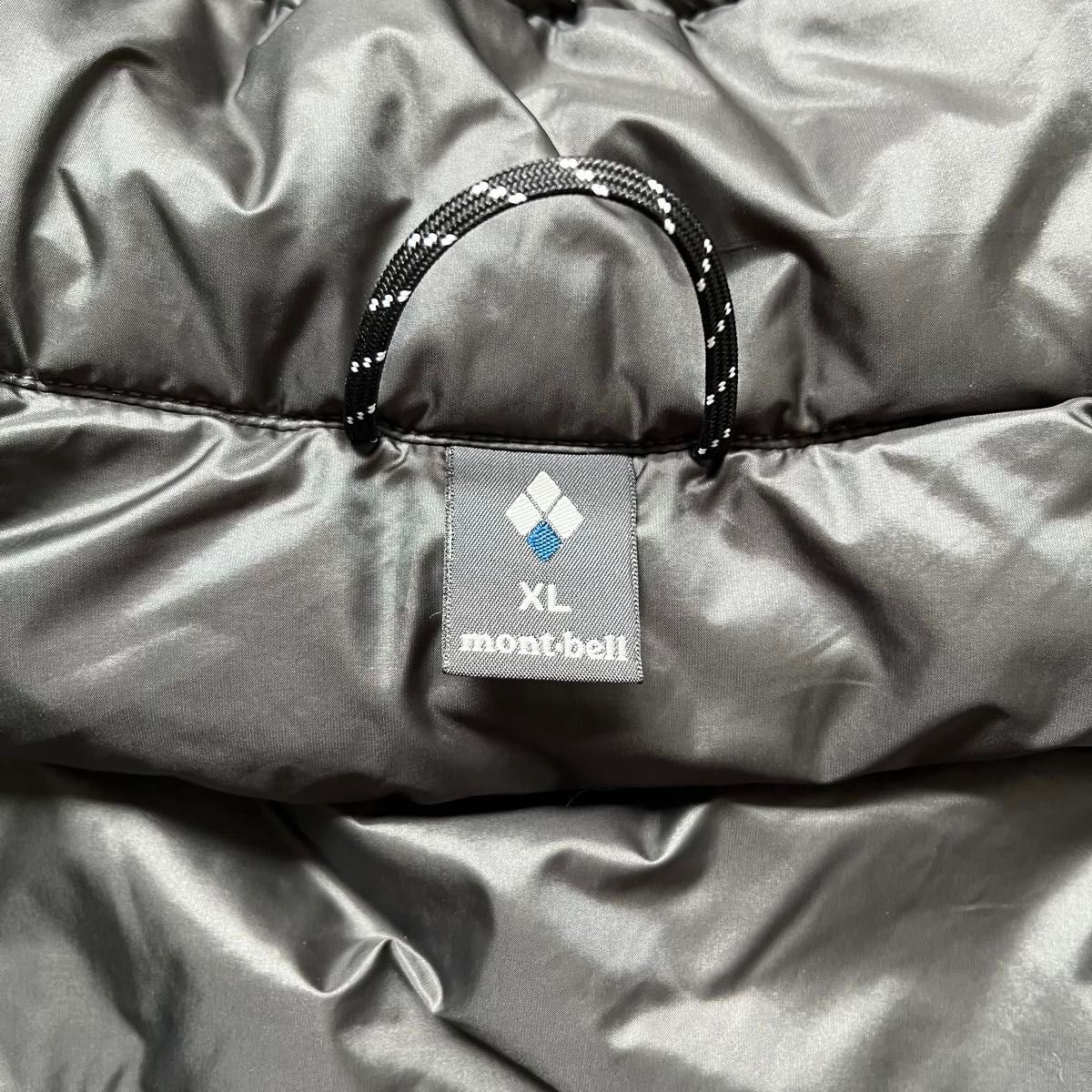 mont-bell モンベル フラットアイアンパーカ 黒 メンズ XL 中綿 mont-bell モンベル フラットアイアンパーカ 黒 メンズ XL 中綿