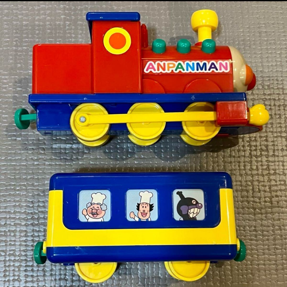 アンパンマン わくわくレールタウン 廃盤 絶版 レトロ レア 列車 アンパンマン わくわくレールタウン 廃盤 絶版 レトロ レア 列車