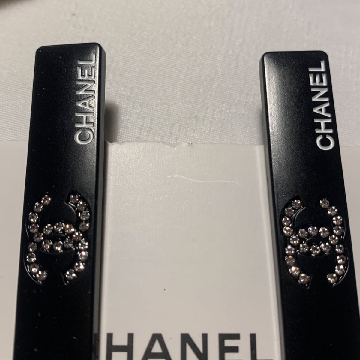 新品未使用 CHANEL beautヘアクリップ シャネル ノベルティ ヘア 新品未使用 CHANEL beautヘアクリップ シャネル ノベルティ ヘア