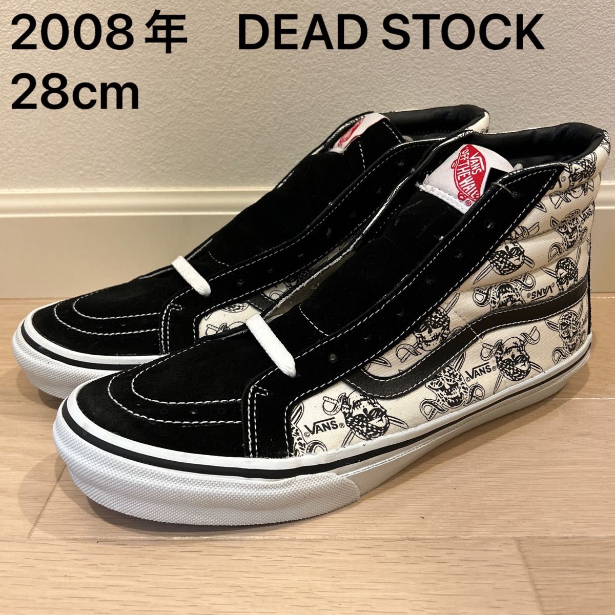 新品未使用 30周年記念モデル VANS SK8-HI V38RETRO パイレーツ 新品未使用 30周年記念モデル VANS SK8-HI V38RETRO パイレーツ