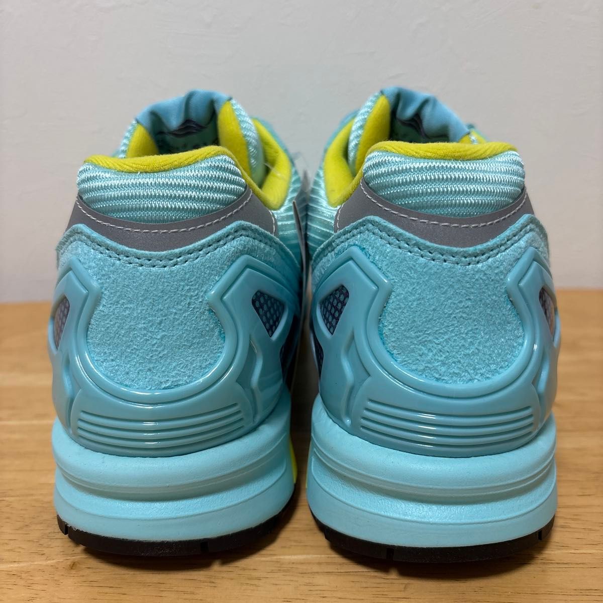 新品未使用 アディダス ZX8000 AQUA 28cm 28センチ アディダス 新品未使用 アディダス ZX8000 AQUA 28cm 28センチ アディダス