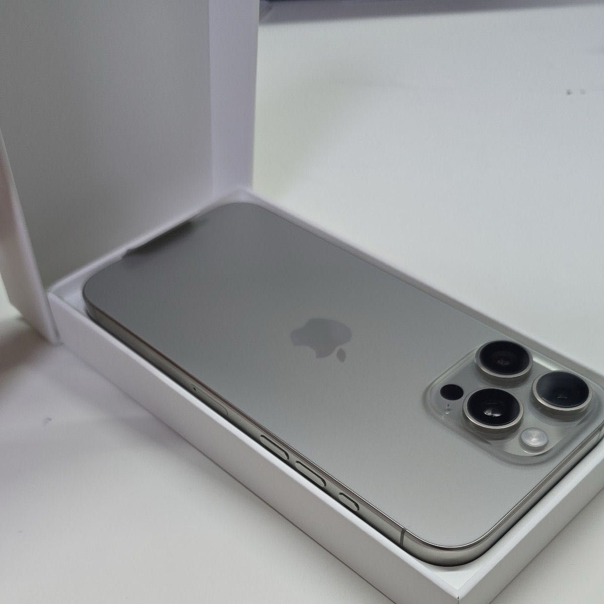iPhone16ProMax ナチュラルチタニウム 256GB|Yahoo!フリマ(旧 iPhone16ProMax ナチュラルチタニウム 256GB|Yahoo!フリマ(旧