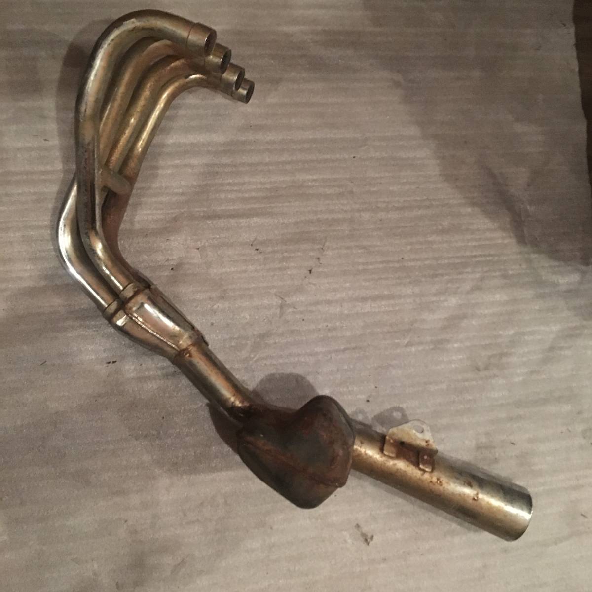 バイク用マフラー カワサキ? 純正部品? ゼファー? ゼファー550