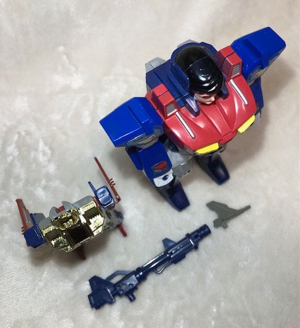絶版品 当時物】トランスフォーマー C201 プリテンダー メタル 絶版品 当時物】トランスフォーマー C201 プリテンダー メタル