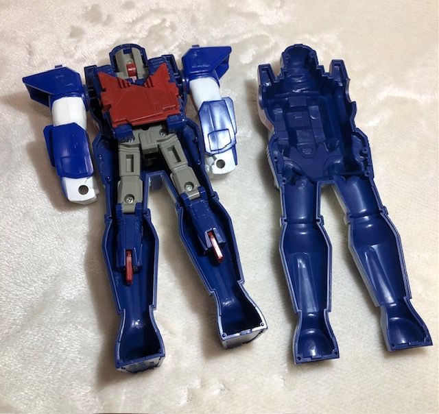 絶版品 当時物】トランスフォーマー C201 プリテンダー メタル 絶版品 当時物】トランスフォーマー C201 プリテンダー メタル