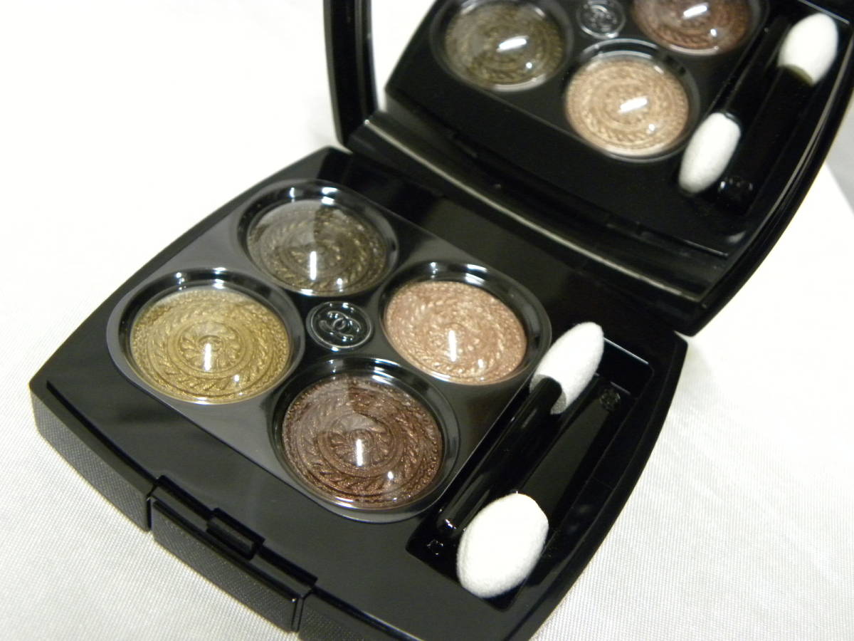 CHANEL レキャトルオンブル 342 ルミエール エ オピュロンス LUMIERE ET OPULENCE シャネル 4色アイシャドウ 2019クリスマス限定色 CHANEL レキャトルオンブル 342 ルミエール エ オピュロンス LUMIERE ET OPULENCE シャネル 4色アイシャドウ 2019クリスマス限定色
