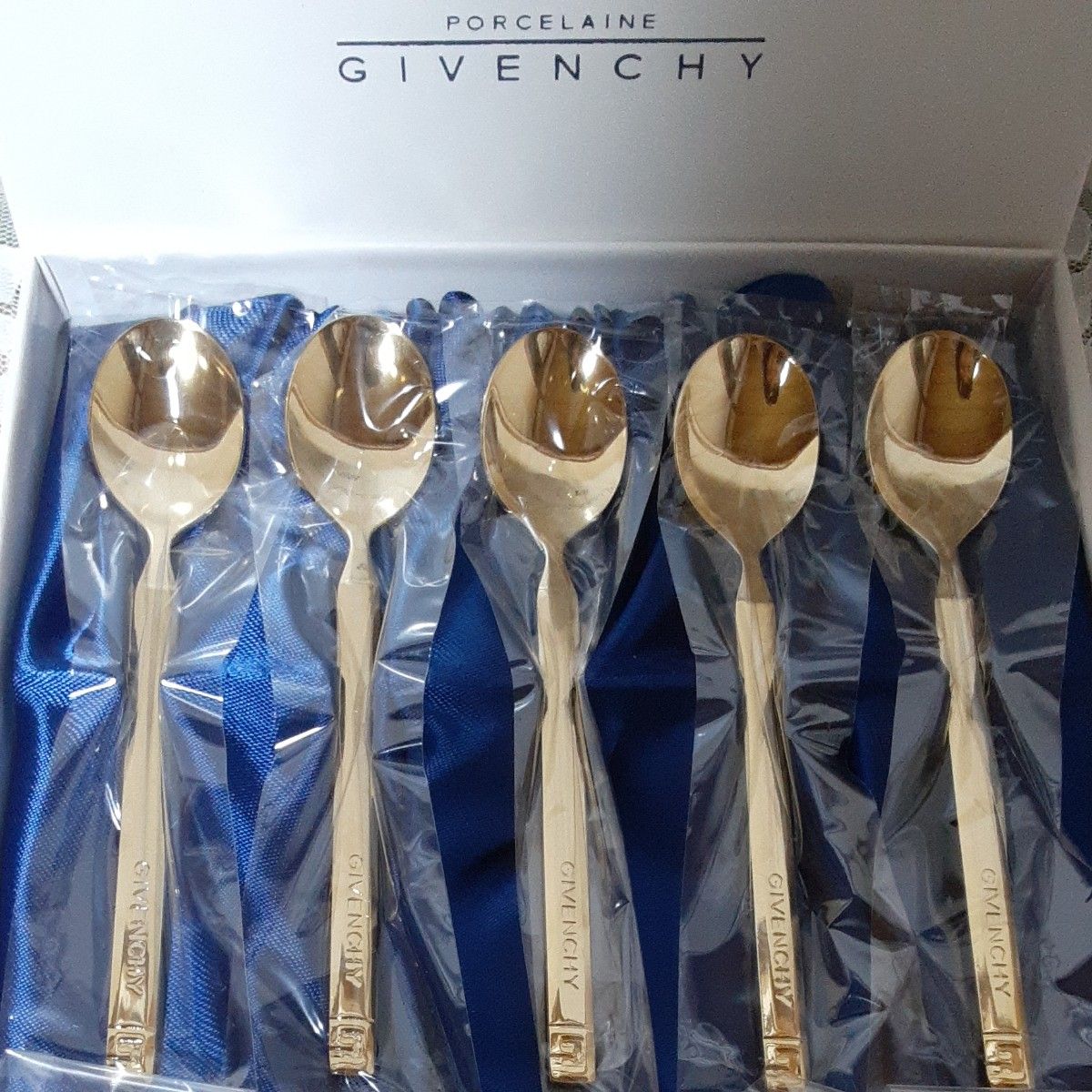 GIVENCHY コーヒースプーンセット 18-8ステンレス金メッキ製品 GIVENCHY コーヒースプーンセット 18-8ステンレス金メッキ製品