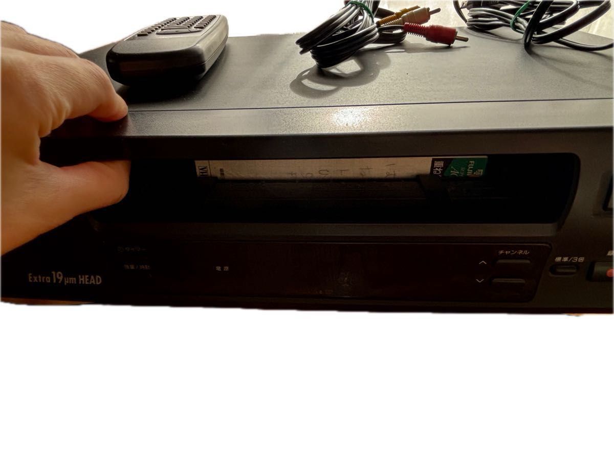 ジャンク品】ビデオデッキ VHS Victor ビクター HR-D7|Yahoo ジャンク品】ビデオデッキ VHS Victor ビクター HR-D7|Yahoo