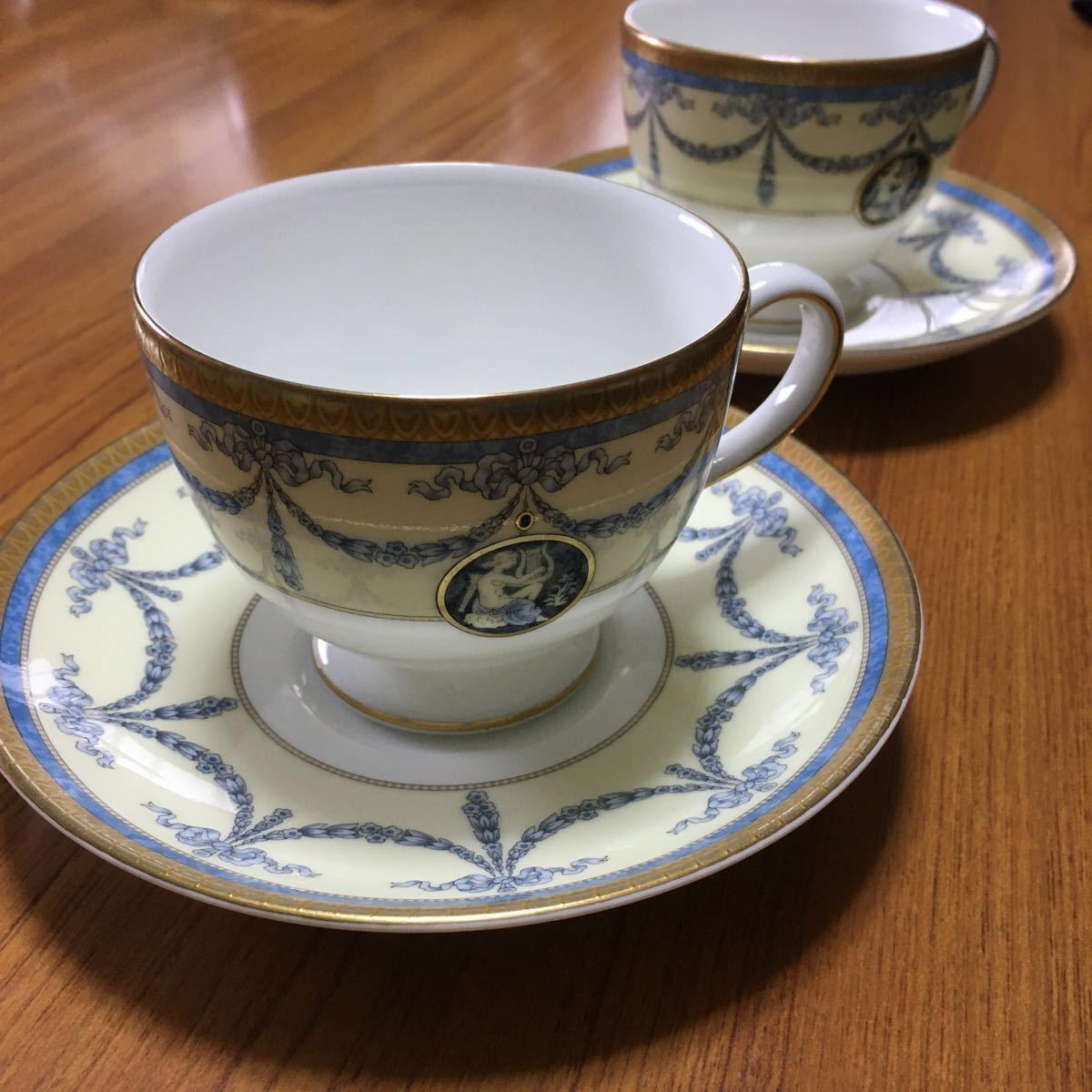 お値下げウエッジウッドペアカップアンドソーサー マデリン(¥40,000