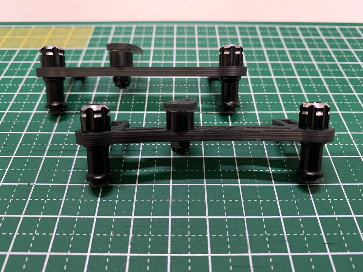 早い者勝ち ヨコモ グラファイト製バッテリーホルダー YD-2 SD2 早い者勝ち ヨコモ グラファイト製バッテリーホルダー YD-2 SD2