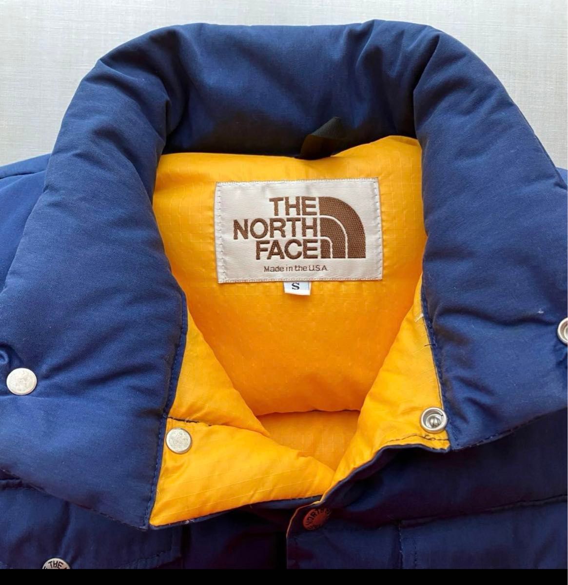 90s復刻 茶タグ NORTH FACE ダウンベスト 状態良好 紺 USA製 90s復刻 茶タグ NORTH FACE ダウンベスト 状態良好 紺 USA製