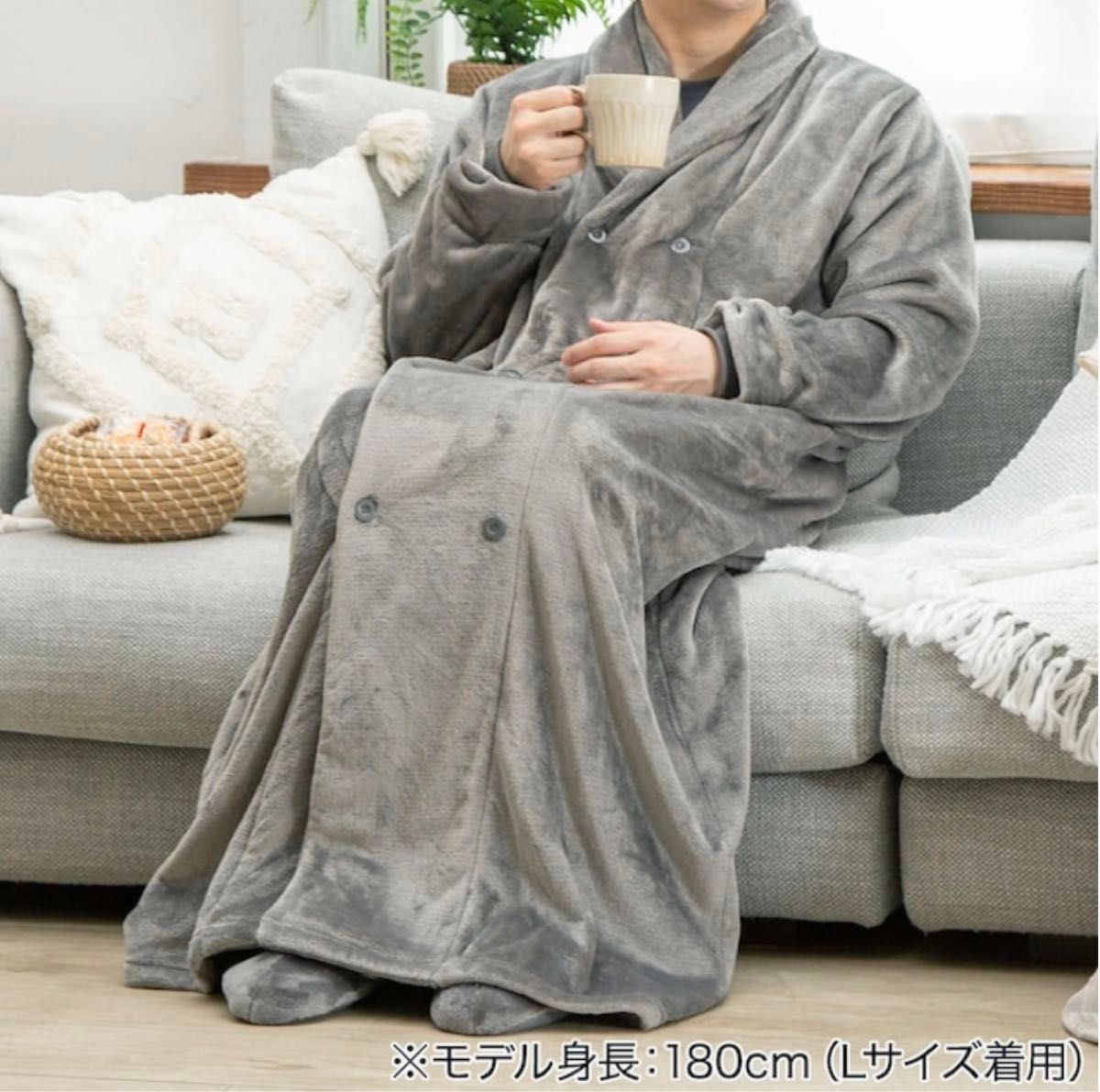 新品】2024年最新モデル NITORI ニトリ 収納 着る毛布 襟付き 新品】2024年最新モデル NITORI ニトリ 収納 着る毛布 襟付き