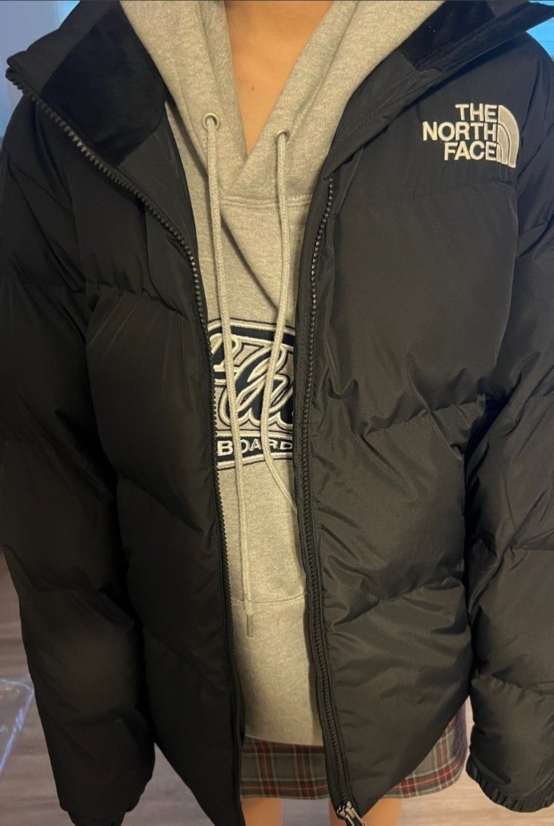 THE NORTH FACE ノースフェイス ダウンジャケット 中綿 新品 4L THE NORTH FACE ノースフェイス ダウンジャケット 中綿 新品 4L