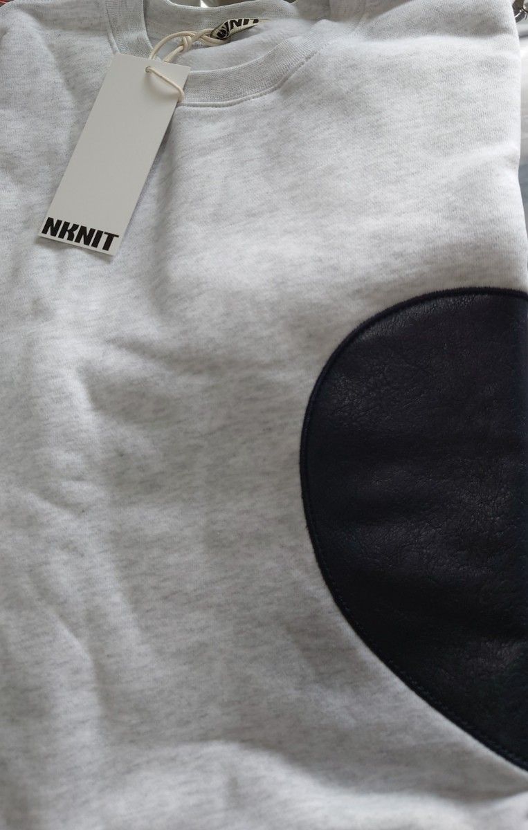 新品 NKNIT ハート pullover sweat スウェット 130 ンニット 新品 NKNIT ハート pullover sweat スウェット 130 ンニット
