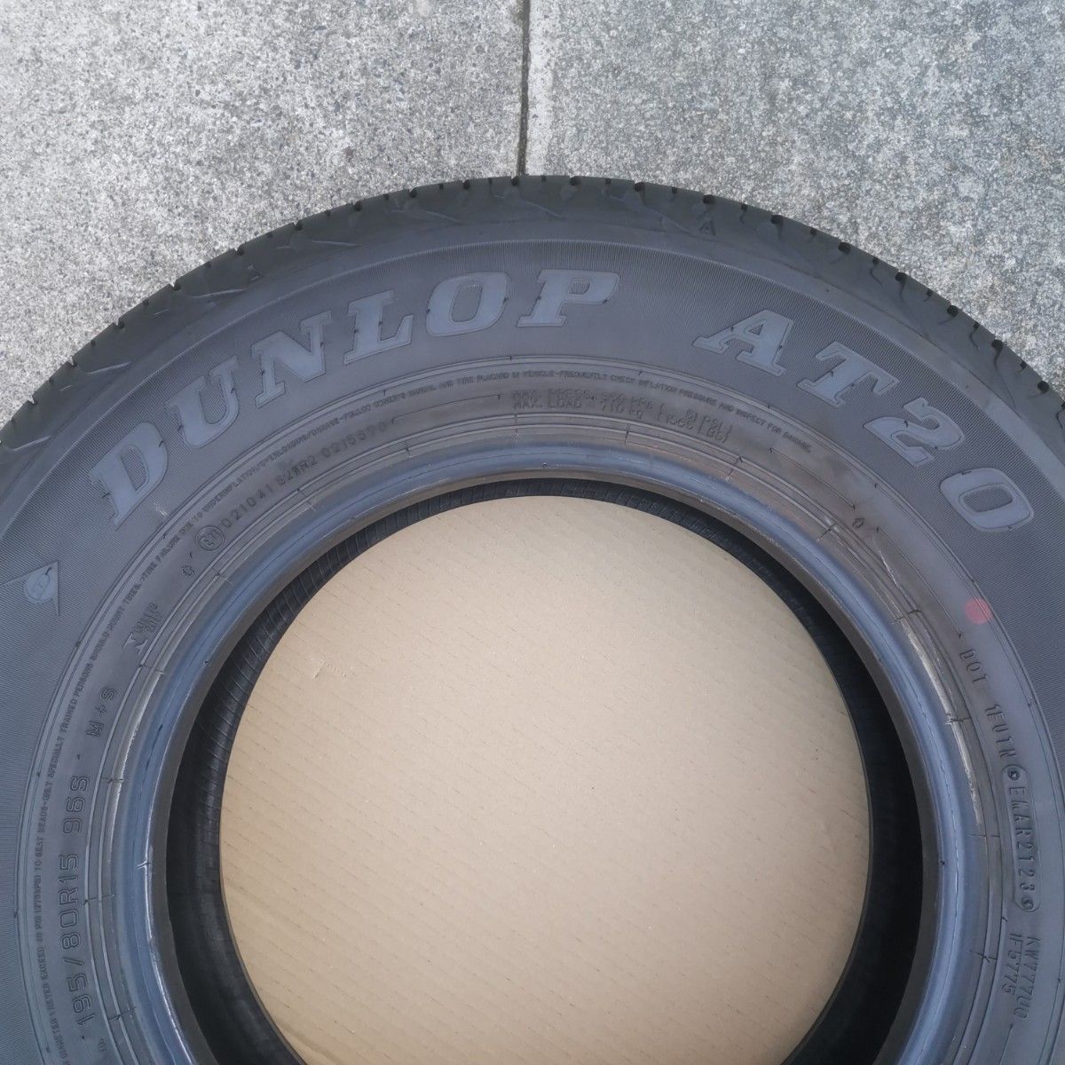 ジムニーシエラ 新車外し 夏タイヤ 195/80R15 - タイヤ、ホイール ジムニーシエラ 新車外し 夏タイヤ 195/80R15 - タイヤ、ホイール
