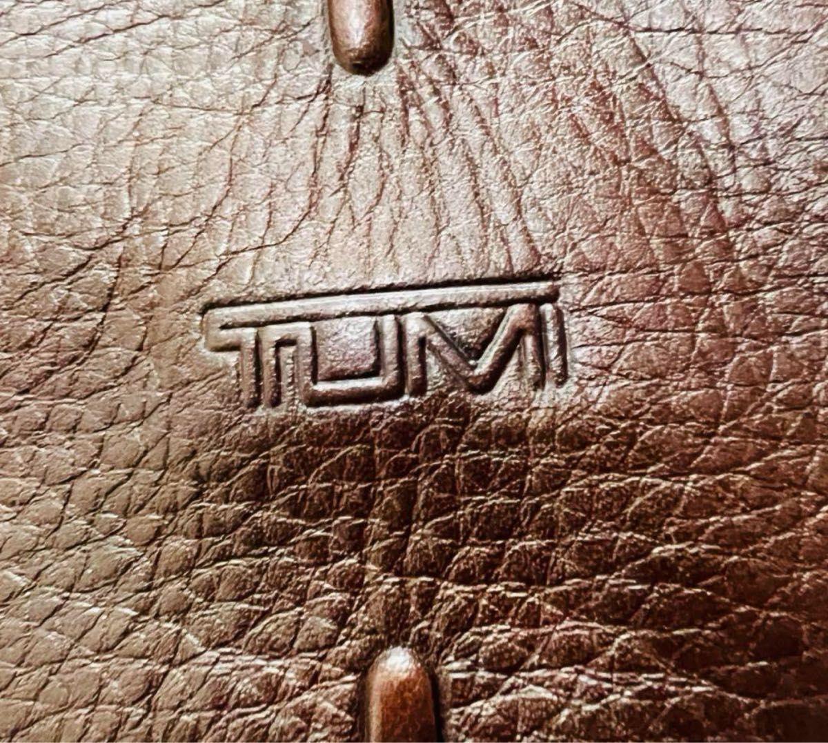 極美品 TUMI トゥミ ショルダーバッグ クロスボディ ブラウン 革 極美品 TUMI トゥミ ショルダーバッグ クロスボディ ブラウン 革