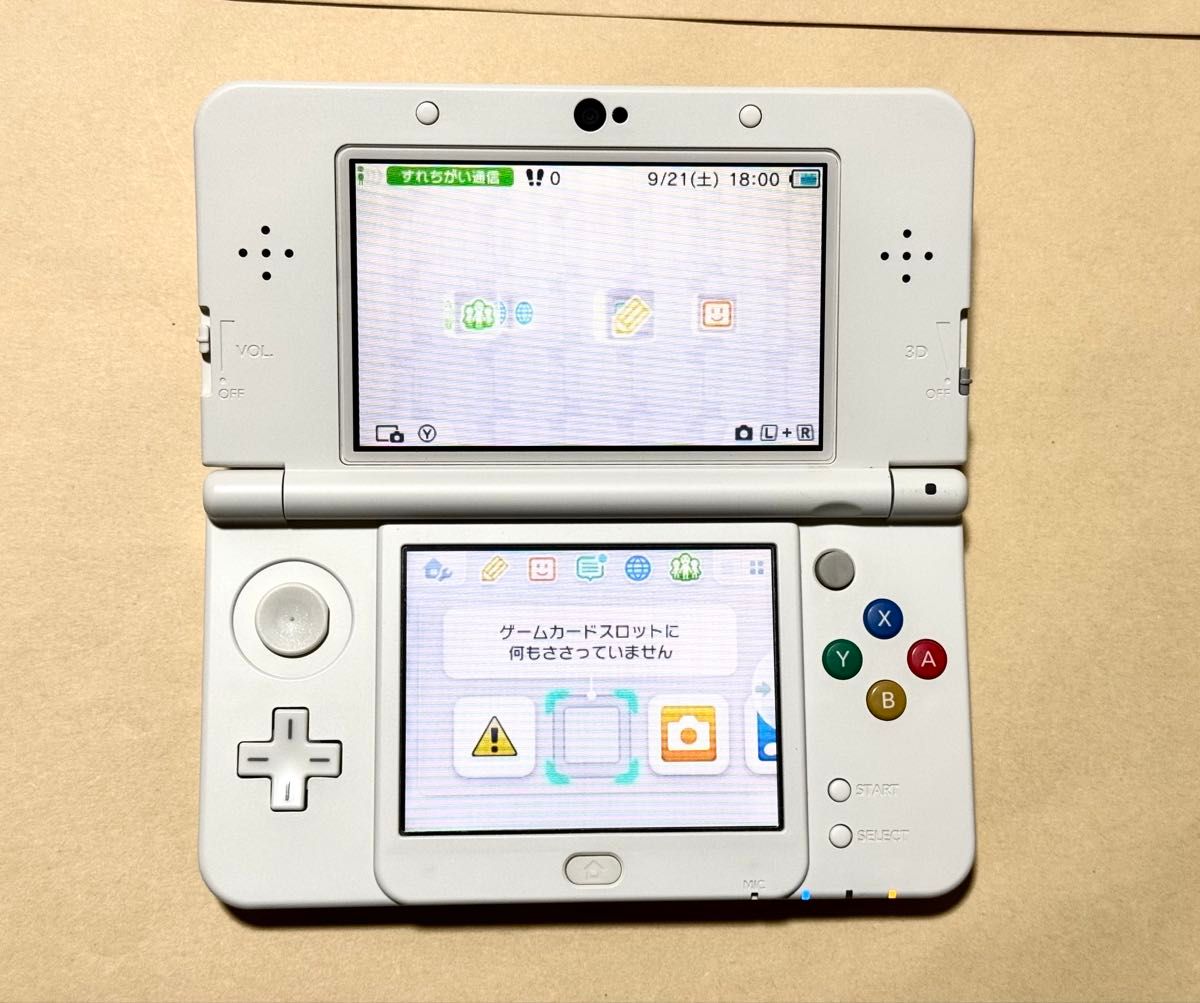 今話題のアイテムを new クリア保護カバー あり 説明書 箱 本体 ニンテンドー3DS ニンテンドー3DS本体
