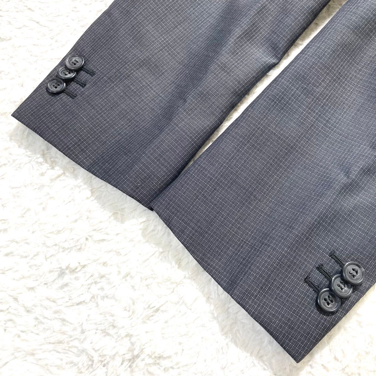 近年モデル 極美品】PRADA スーツ セットアップ ブラック 格子柄 近年モデル 極美品】PRADA スーツ セットアップ ブラック 格子柄